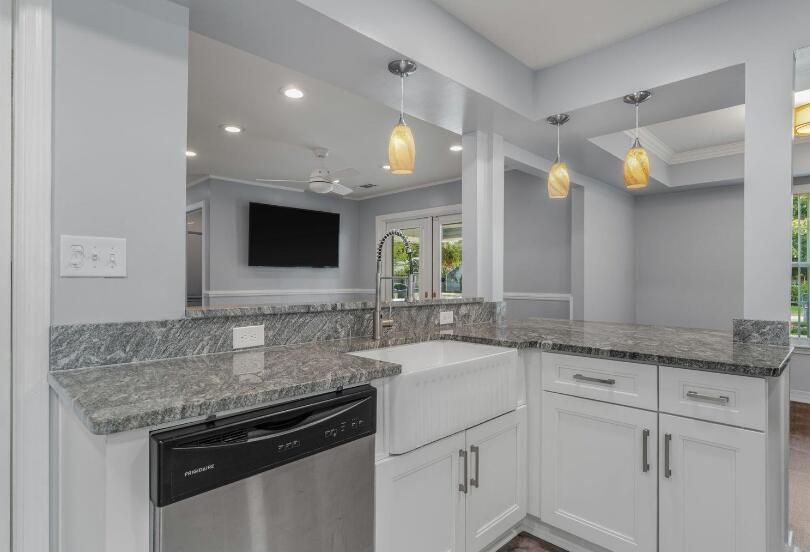 14 Winfield Way Mary Esther, FL 32569 - Photo 20 of 46 a bathroom with a sink and a mirror
