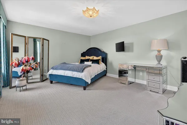 $1,950,000 | 122 Chapel Hill Circle, Paoli, PA 19301