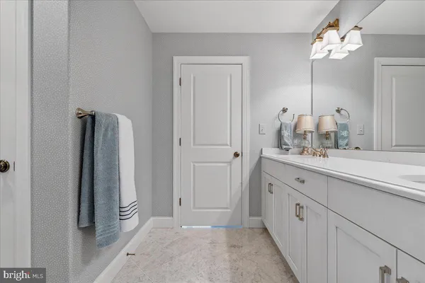 $1,950,000 | 122 Chapel Hill Circle, Paoli, PA 19301