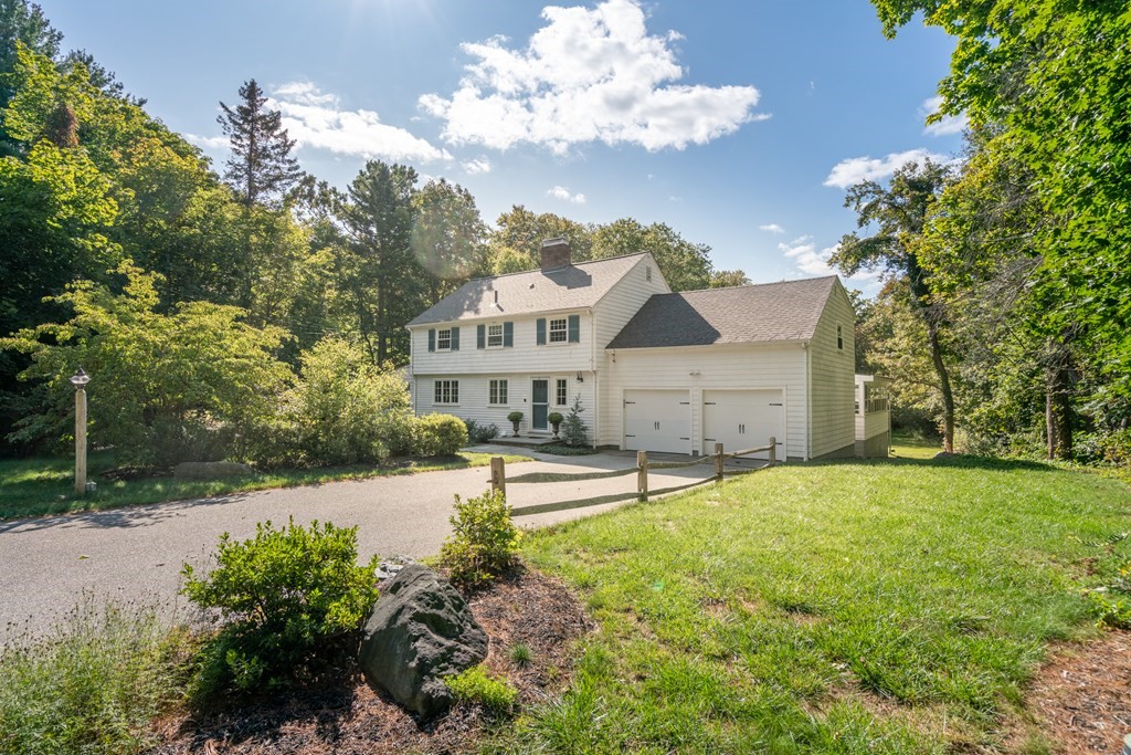 232 Conant Road Weston, MA 02493 - Photo 2 of 25