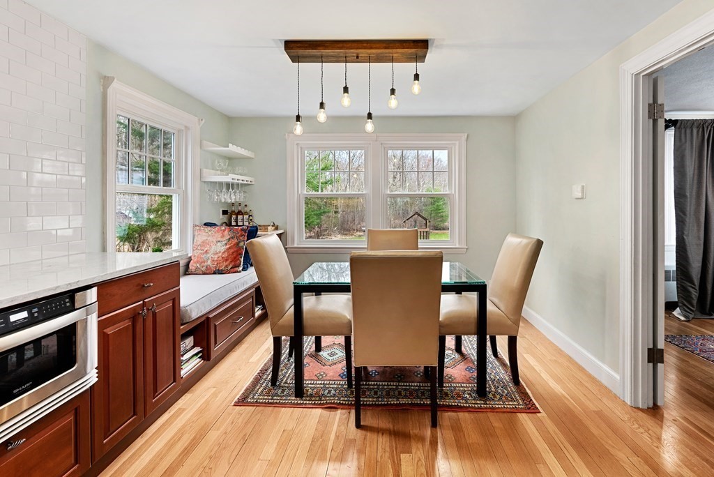 232 Conant Road Weston, MA 02493 - Photo 8 of 25