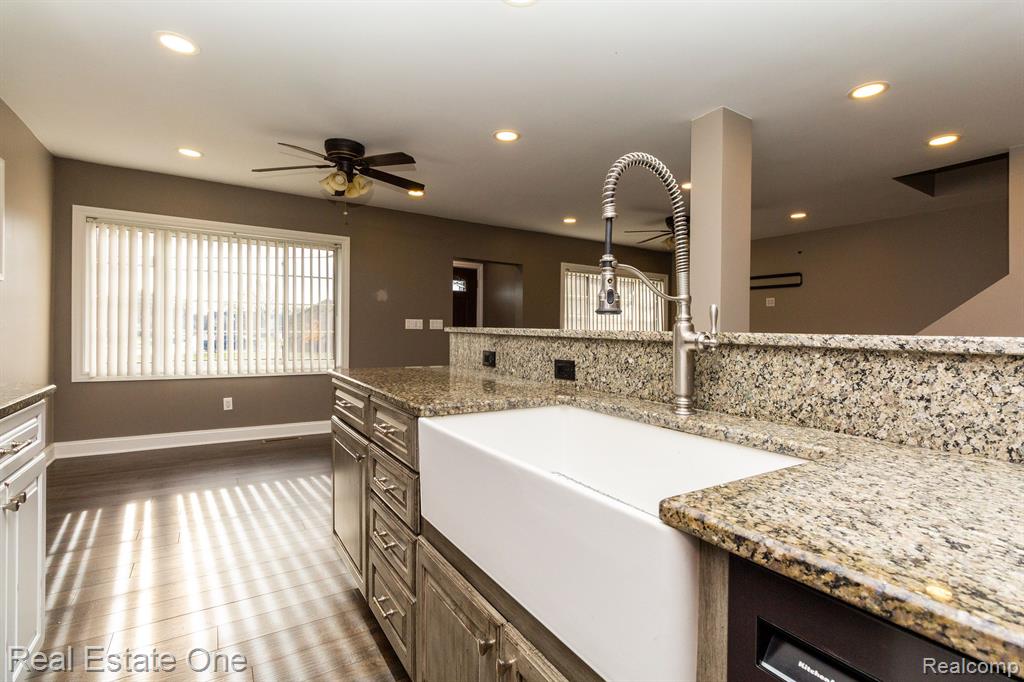 33625 Mulvey Road Fraser, MI 48026 - Photo 10 of 54 Gallery Image 10