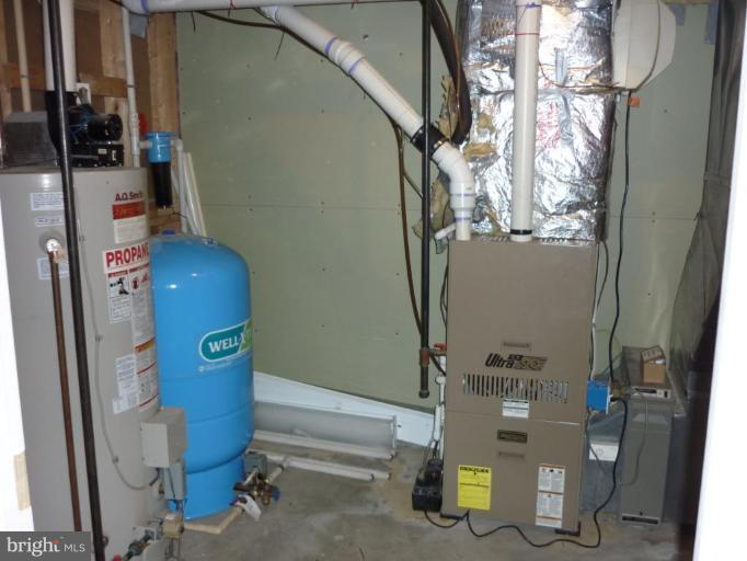 4907 Ridge Crest Court Frederick, MD 21702 - Photo 16 of 18 MECHANICALS. ALSO 2 200 AMP PANELS
