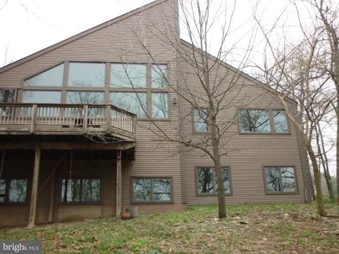 4907 Ridge Crest Court Frederick, MD 21702 - Photo 3 of 18 Exterior (Rear)