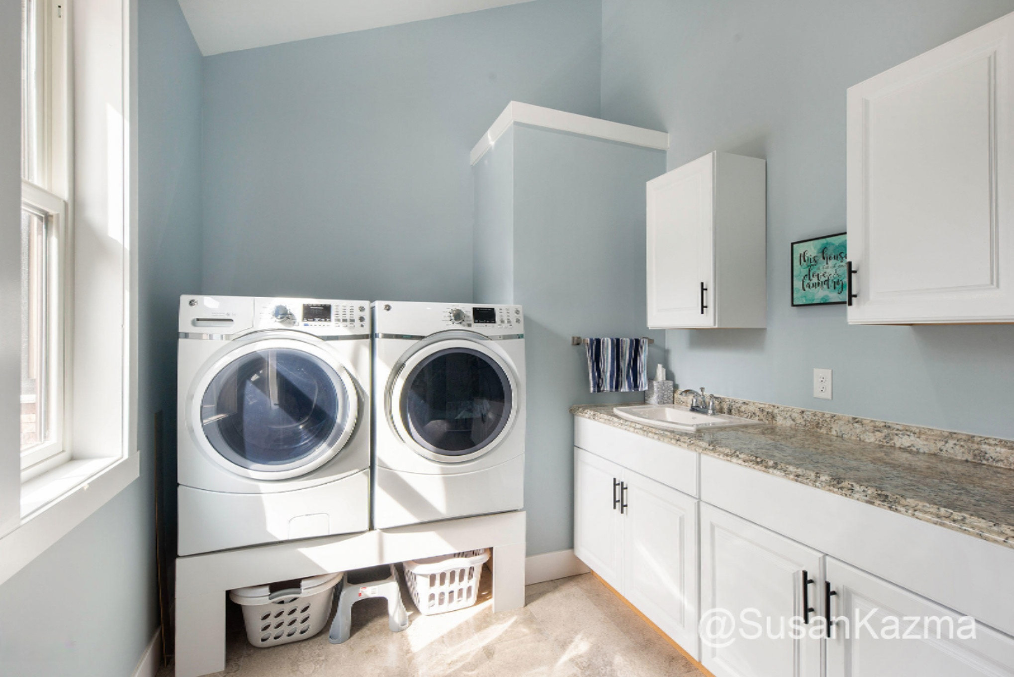 2735 15 Mile Road Northeast Cedar Springs, MI 49319 - Photo 13 of 56 Laundry