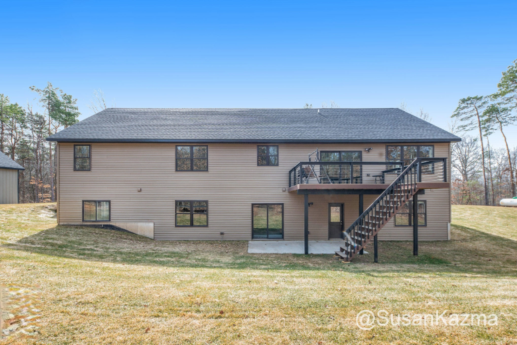 2735 15 Mile Road Northeast Cedar Springs, MI 49319 - Photo 41 of 56 Exterior5