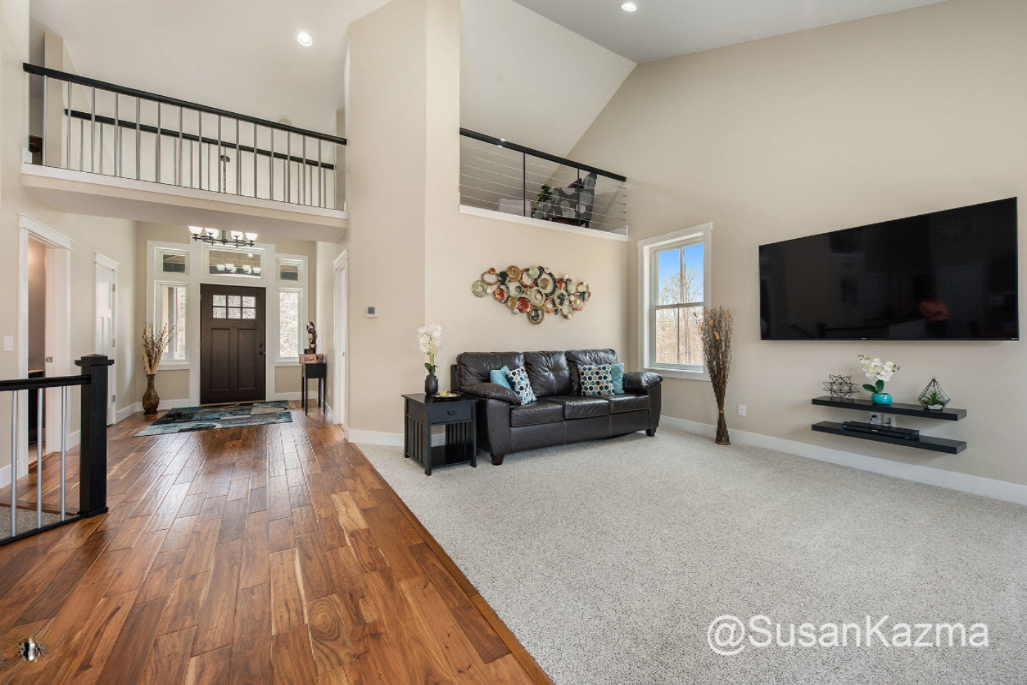 2735 15 Mile Road Northeast Cedar Springs, MI 49319 - Photo 5 of 56 LivingRoom2
