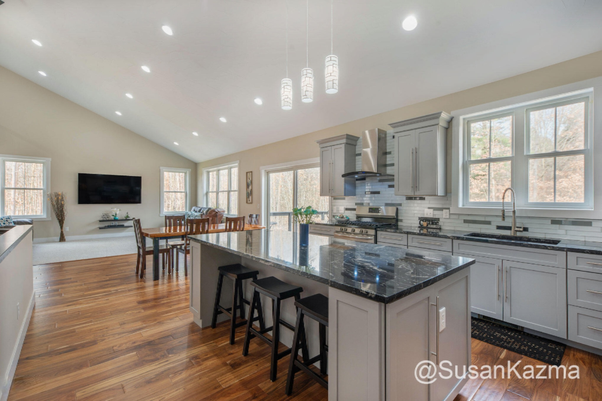 2735 15 Mile Road Northeast Cedar Springs, MI 49319 - Photo 10 of 56 Kitchen2