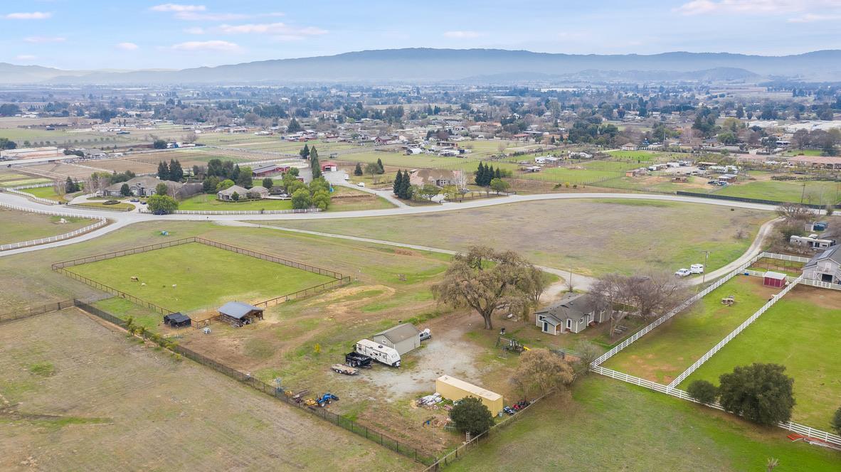 2015 Trumar Lane Gilroy, CA 95020 - Photo 21 of 30