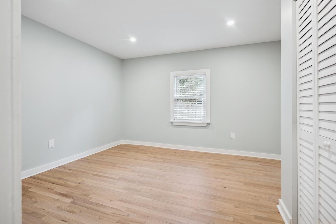 1734 Combahee Street Charleston, SC 29412 - Photo 12 of 25 1734Comb-JTPhoto-013