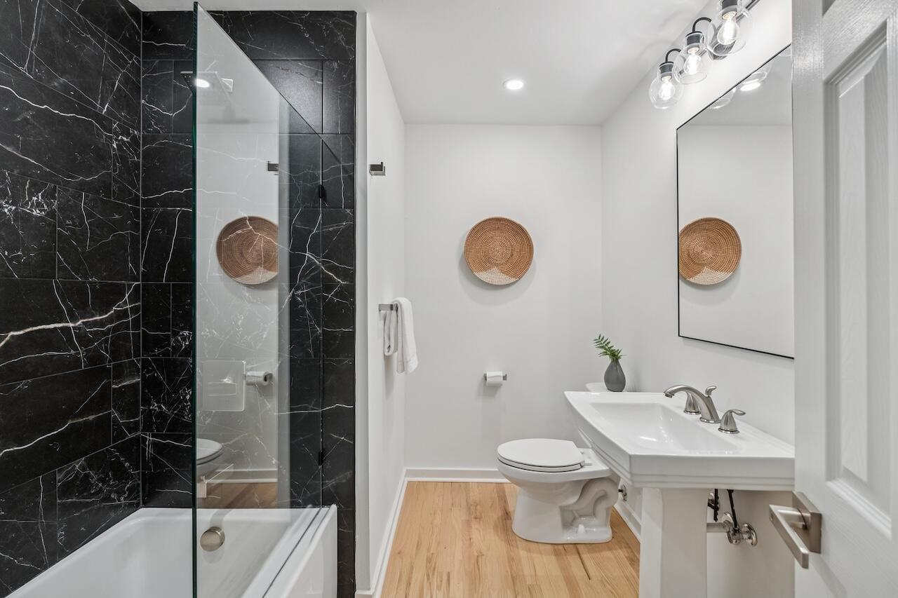 1734 Combahee Street Charleston, SC 29412 - Photo 13 of 25 1734Comb-JTPhoto-014