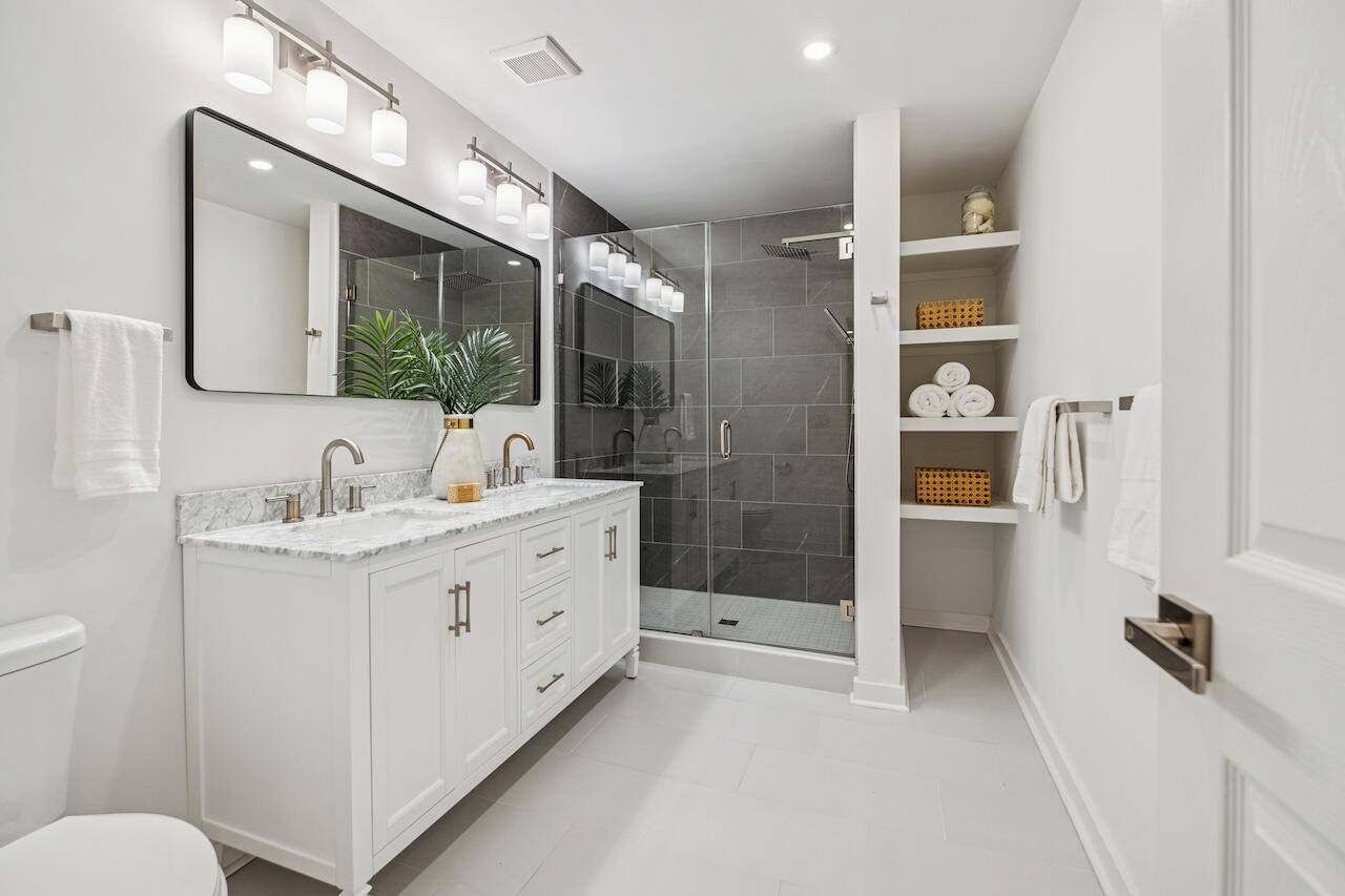 1734 Combahee Street Charleston, SC 29412 - Photo 17 of 25 1734Comb-JTPhoto-018