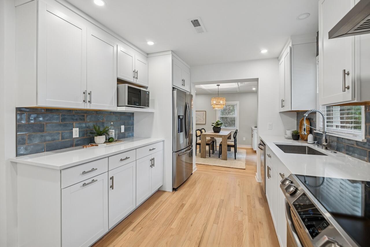 1734 Combahee Street Charleston, SC 29412 - Photo 7 of 25 1734Comb-JTPhoto-008