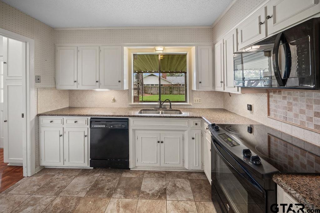 4005 Pollard Drive Tyler, TX 75701 - Photo 11 of 33