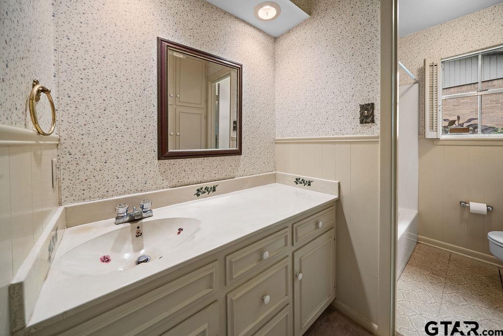4005 Pollard Drive Tyler, TX 75701 - Photo 23 of 33