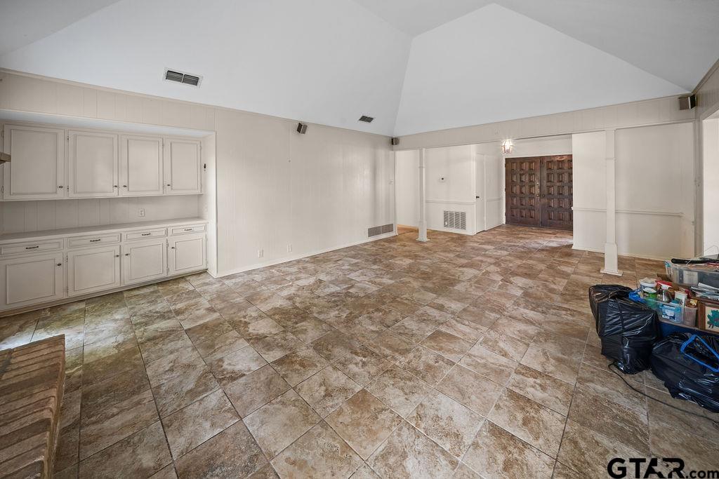 4005 Pollard Drive Tyler, TX 75701 - Photo 8 of 33