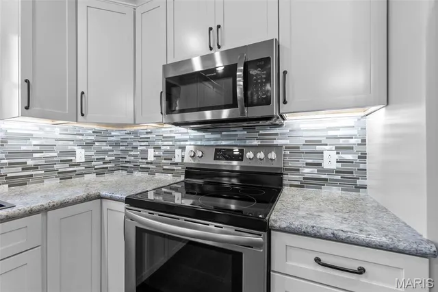 $570,000 | 10353 New Diggins Road, Mineral Point, MO 63660