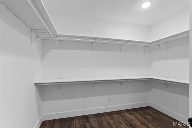 $570,000 | 10353 New Diggins Road, Mineral Point, MO 63660