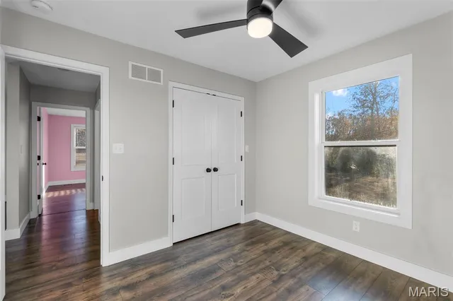 $570,000 | 10353 New Diggins Road, Mineral Point, MO 63660