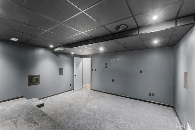 $570,000 | 10353 New Diggins Road, Mineral Point, MO 63660