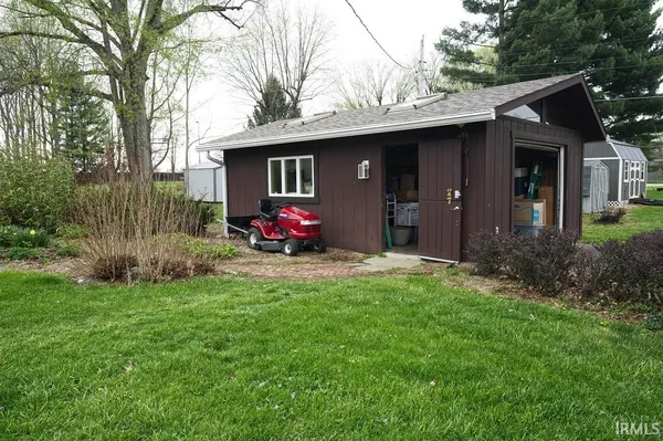 $264,900 | 684 West Greenbrier Lane, Sullivan, IN 47882