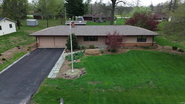$264,900 | 684 West Greenbrier Lane, Sullivan, IN 47882
