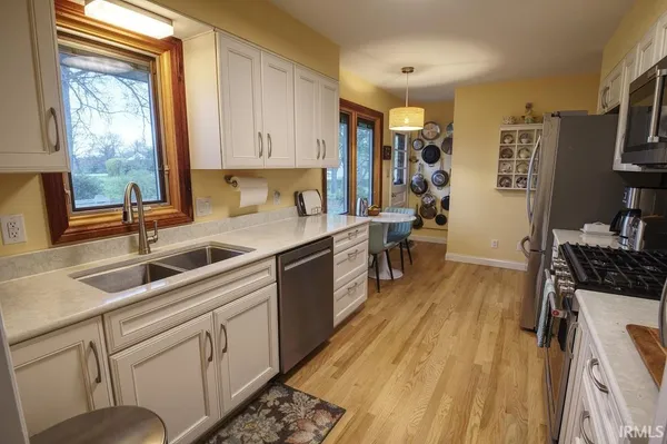 $264,900 | 684 West Greenbrier Lane, Sullivan, IN 47882