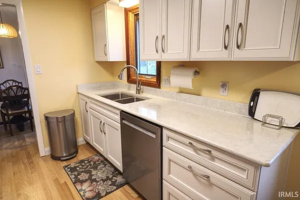 $264,900 | 684 West Greenbrier Lane, Sullivan, IN 47882