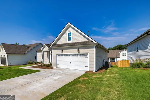 $3,100 | 65 Oakhurst Trail, Sharpsburg, GA 30277