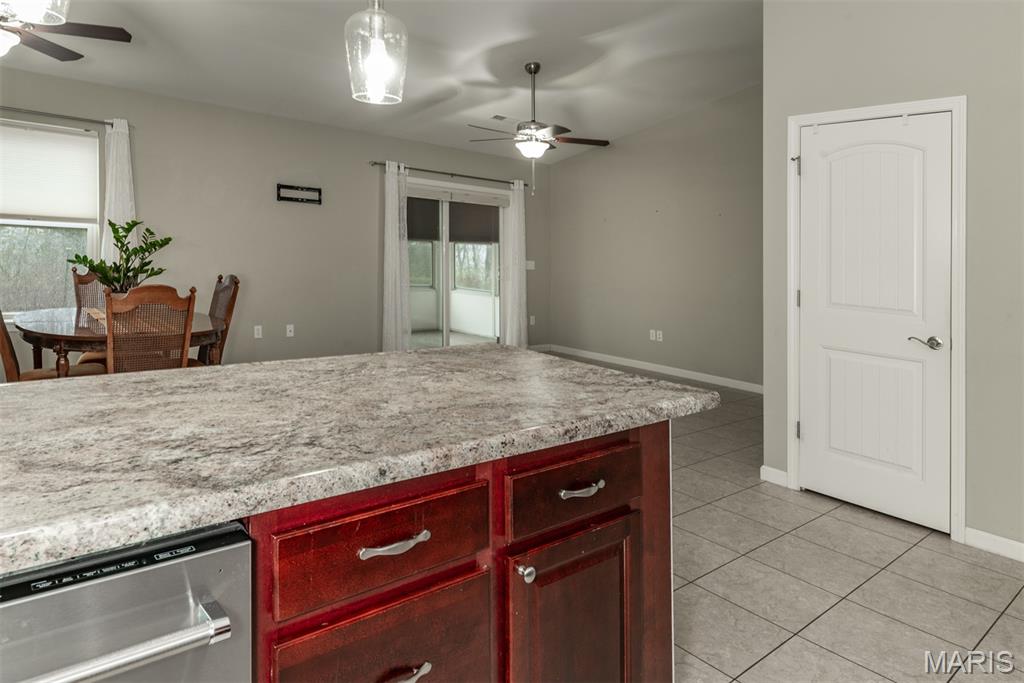 1009 Hawk Ridge Drive Union, MO 63084 - Photo 12 of 44