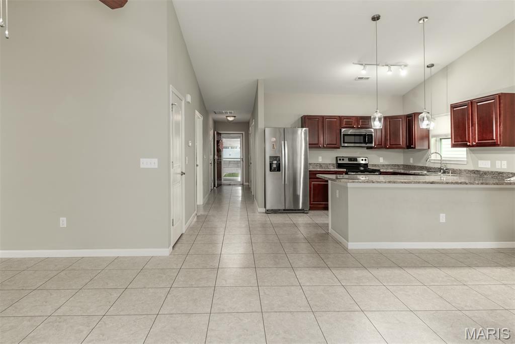 1009 Hawk Ridge Drive Union, MO 63084 - Photo 20 of 44