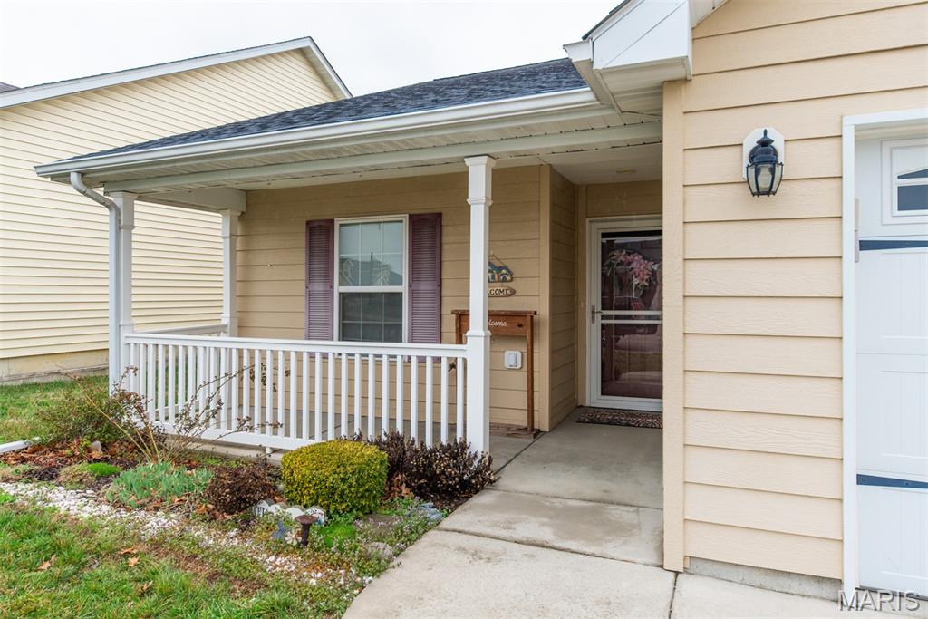 1009 Hawk Ridge Drive Union, MO 63084 - Photo 4 of 44