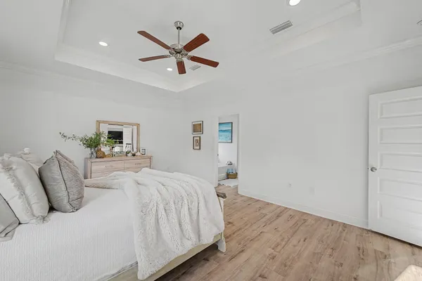 $585,000 | 48 Hammock Circle, Freeport, FL 32439