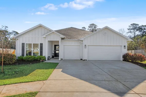 $585,000 | 48 Hammock Circle, Freeport, FL 32439