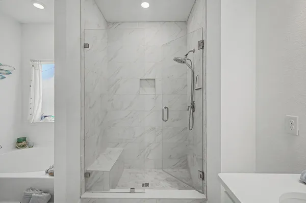 $585,000 | 48 Hammock Circle, Freeport, FL 32439