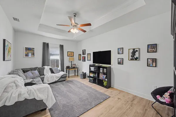 $585,000 | 48 Hammock Circle, Freeport, FL 32439