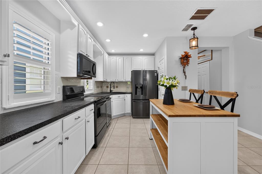 1037 Old Blush Road Celebration, FL 34747 - Photo 12 of 31 Gallery Image 12