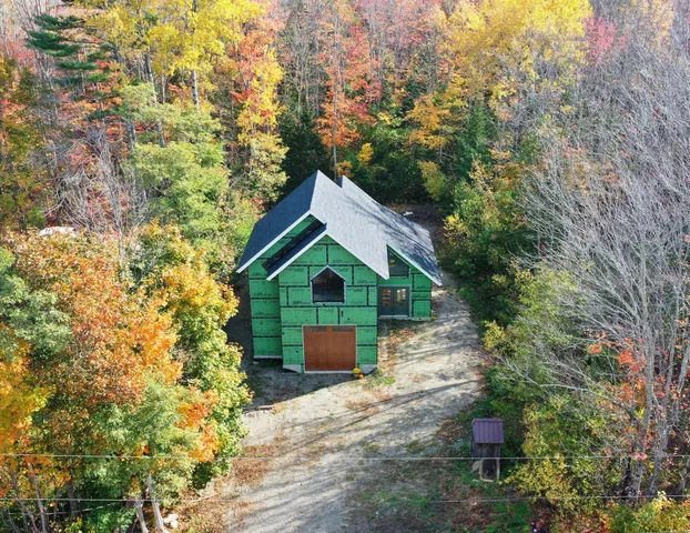 $395,000 | 86 Cross Street, Northport, ME 04849