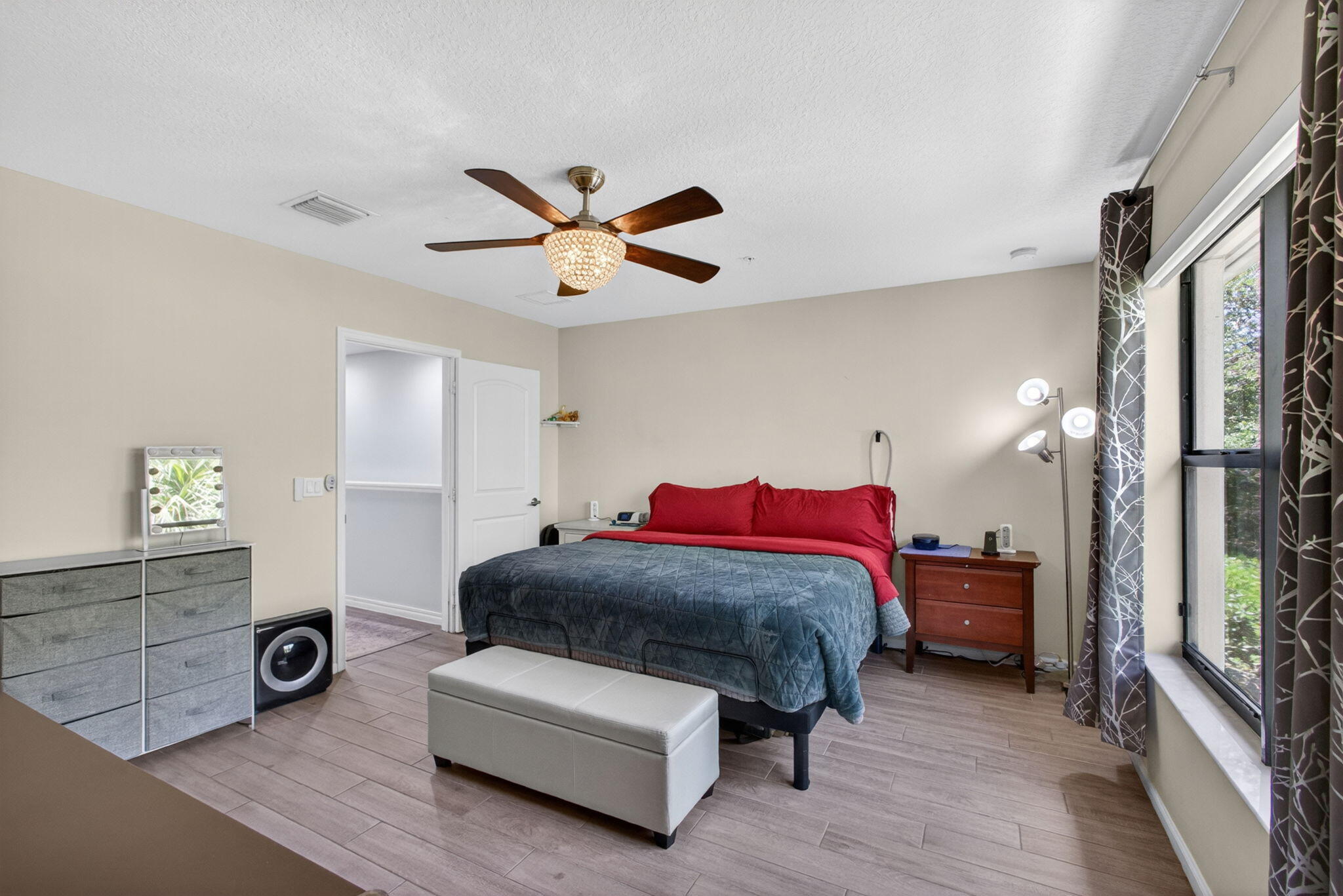 4470 Leo Lane Riviera Beach, FL 33410 - Photo 18 of 35 23-web-or-mls-5D1A8602