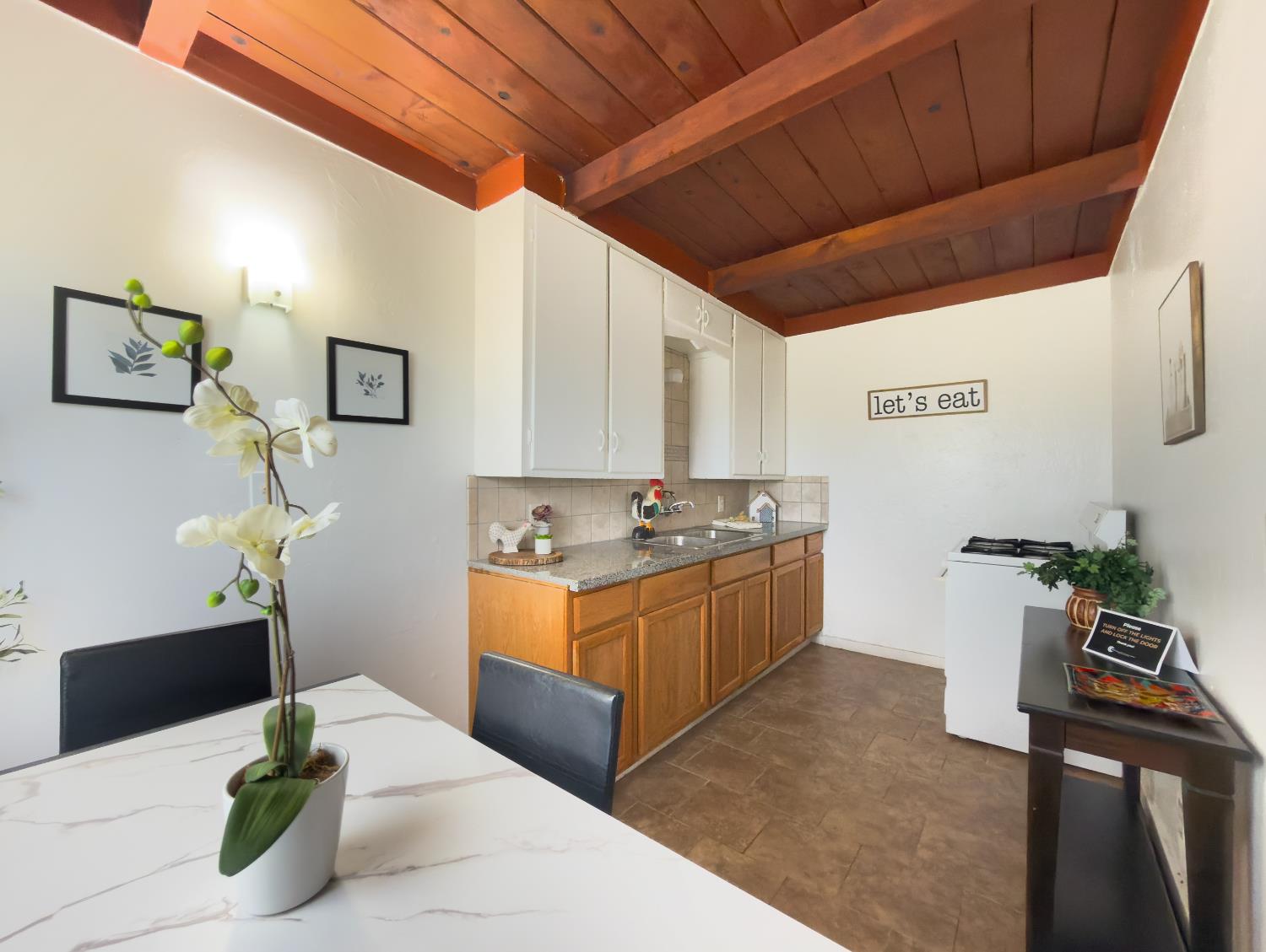 1630 Paradise Road Modesto, CA 95358 - Photo 13 of 42