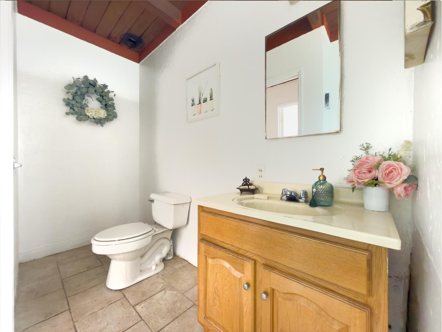 1630 Paradise Road Modesto, CA 95358 - Photo 5 of 42