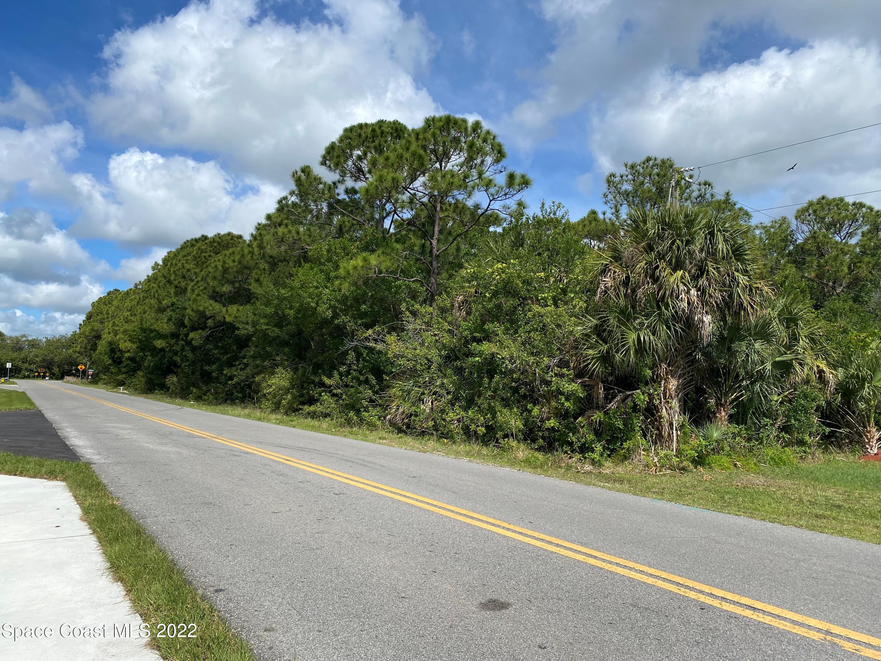 4350 Dow Road Melbourne, FL 32934 - Photo 4 of 7 Exterior 1