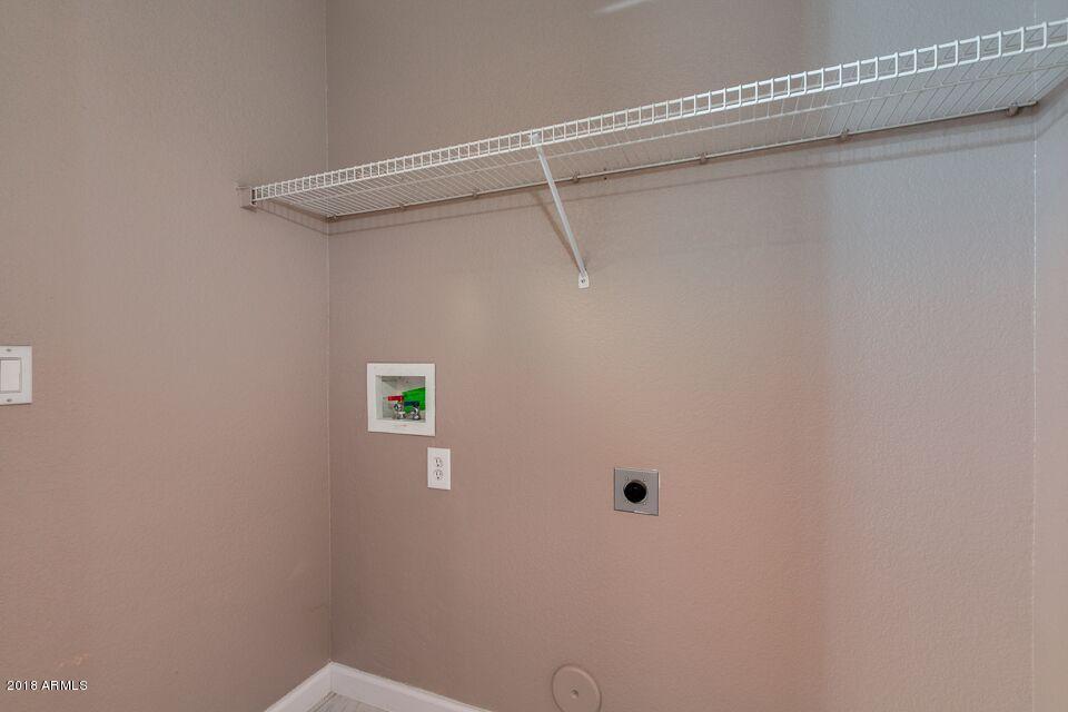 10367 West Granada Road Avondale, AZ 85392 - Photo 13 of 17 24-Granada_lundary room