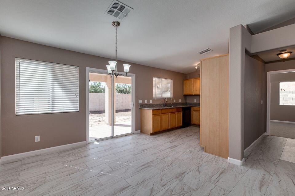 10367 West Granada Road Avondale, AZ 85392 - Photo 4 of 17 08-Granada_kitchen 1