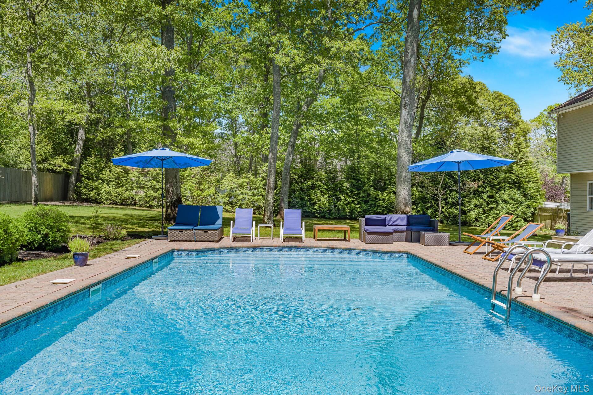 3 East Brook Road Eastport, NY 11941 - Photo 10 of 39