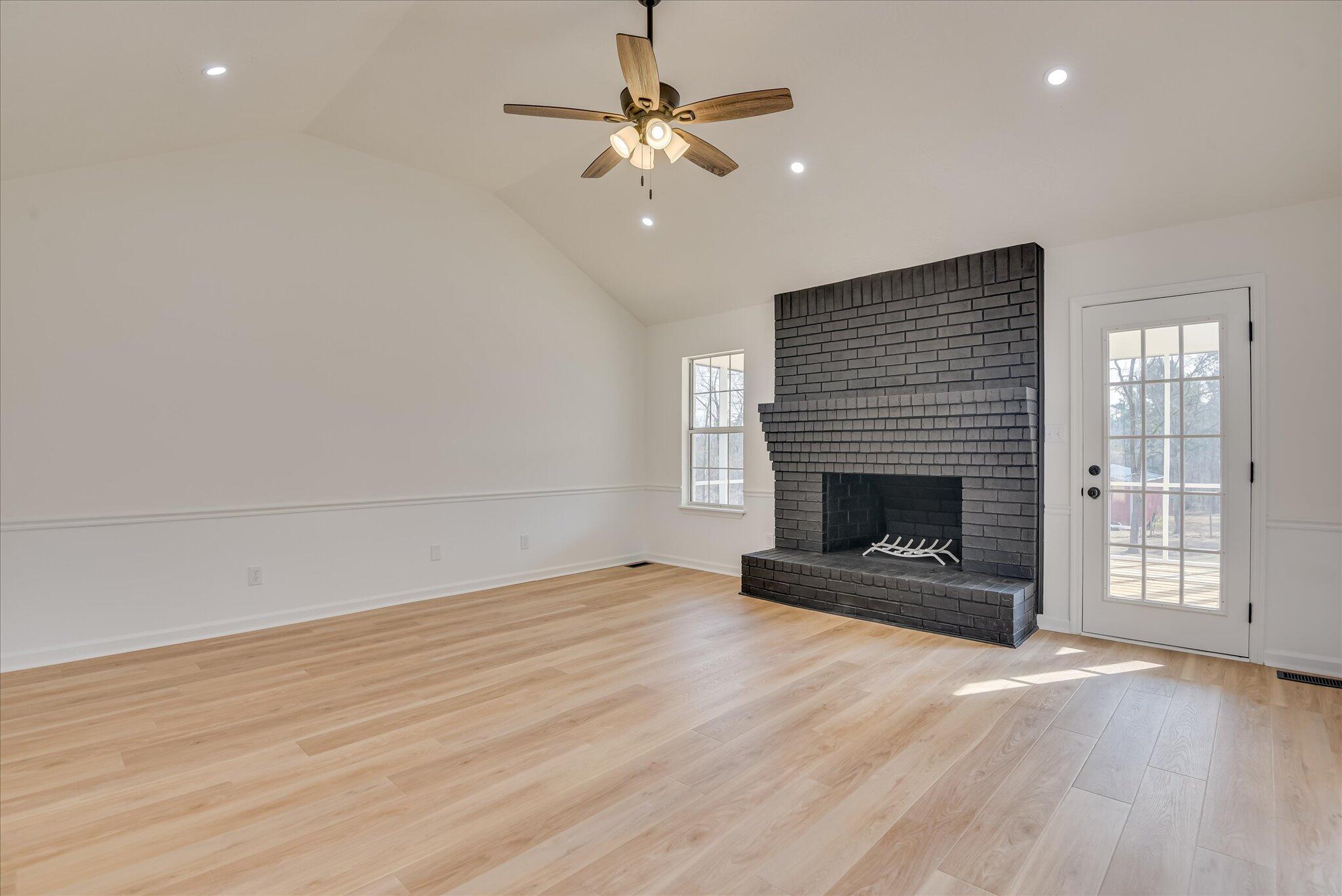 5224 Hereford Farm Road Evans, GA 30809 - Photo 10 of 51 09-109