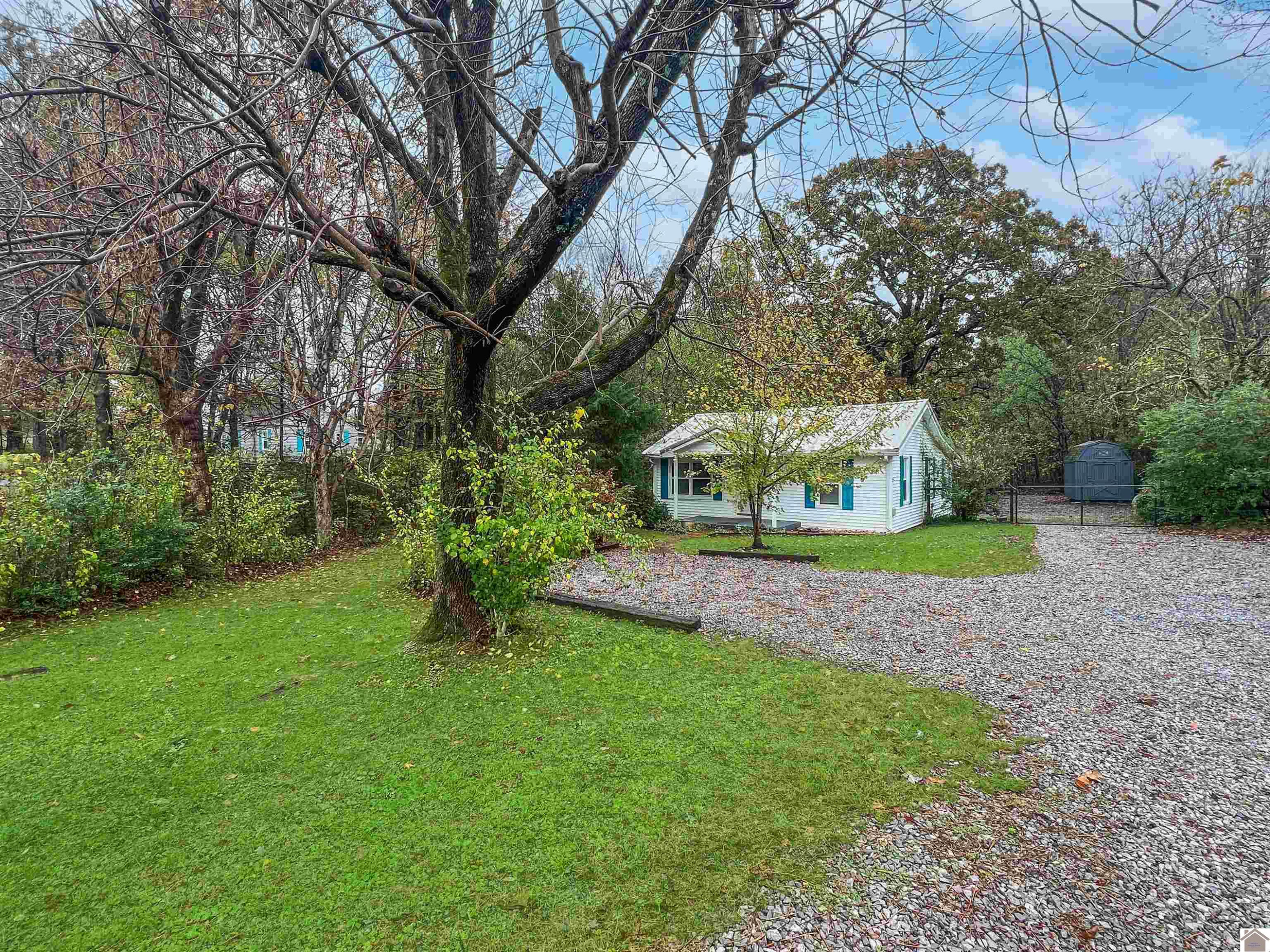 606 Radio Road Almo, KY 42020 - Photo 15 of 24 Photo 15