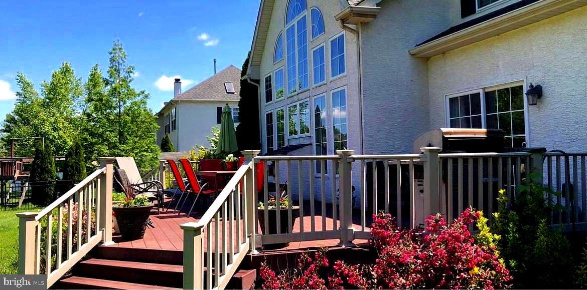 5107 Barn Owl Road Pipersville, PA 18947 - Photo 5 of 47 Trex Decking