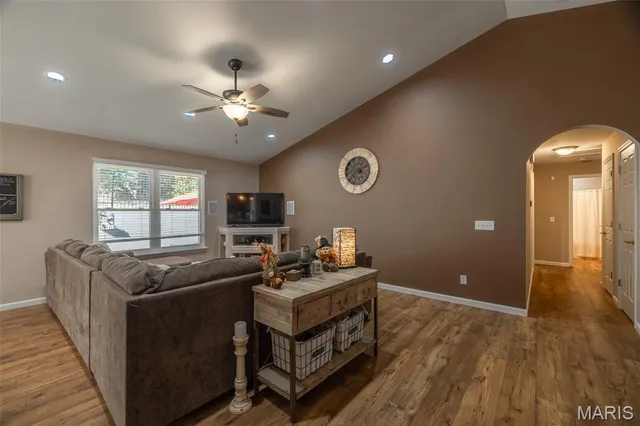 $375,000 | 31261 Willow Court, Foristell, MO 63348