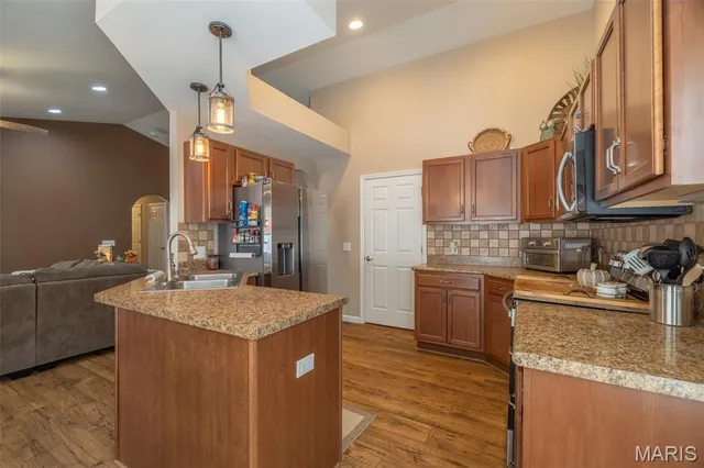 $375,000 | 31261 Willow Court, Foristell, MO 63348